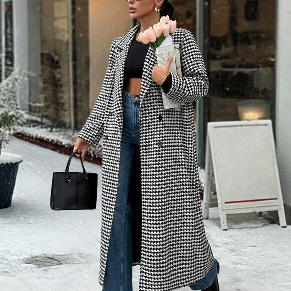 Black And White Elegant Women's Houndstooth Lapel Double-Breasted Long Jacket - Picture 5 of 6